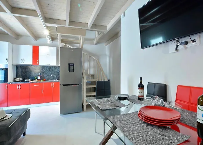 Bratou Ignis Sleeps 6 With Parking Villa *