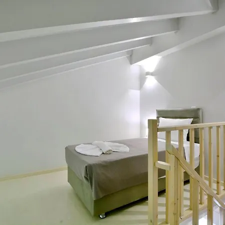 Bratou Ignis Villa *