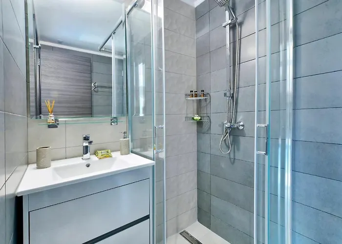Bratou Ignis Sleeps 6 With Parking Vila *